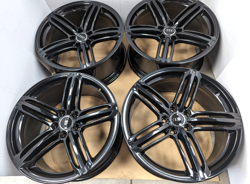 Genuine black audi line - audi, s