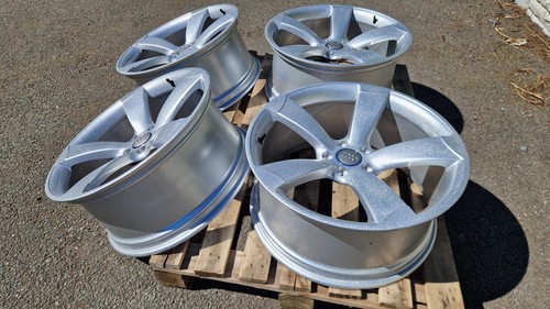 Genuine audi rs4 rs5 rs6 - genuine, 20"