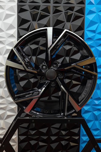 Brand new audi - 18”,